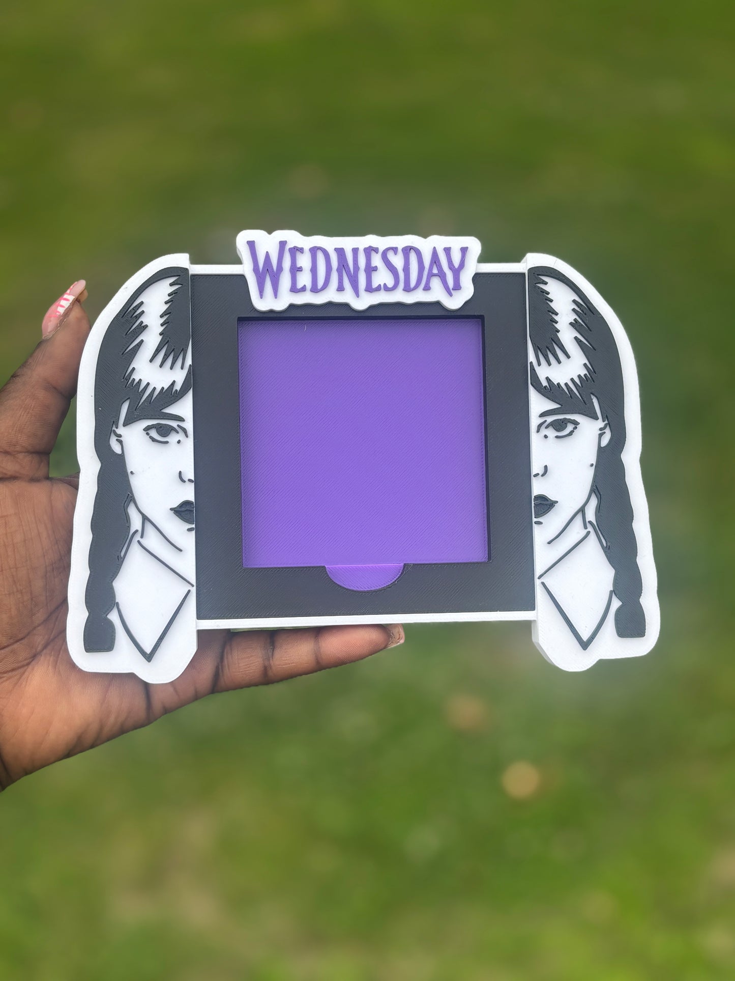 Girls Sticky Note Holder
